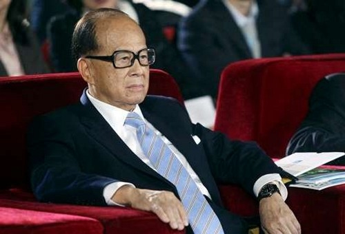 相书有说，嘴大食四方，很多人以为嘴大就是嘴巴超大。