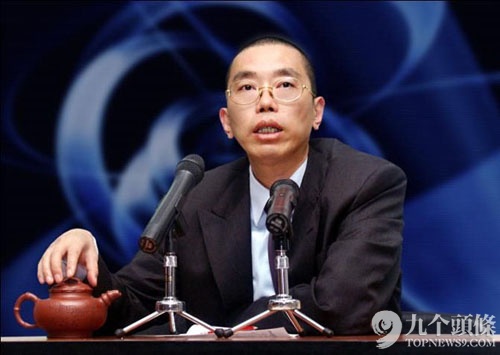 别再嫌弃他们龟毛 这些土豪都是处女座