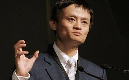 别再嫌弃他们龟毛 这些土豪都是处女座