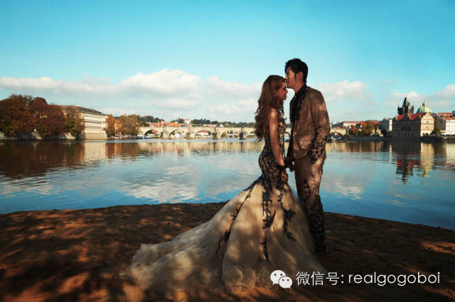 周杰伦300年古堡中大婚 豪了多少钱？(组图)