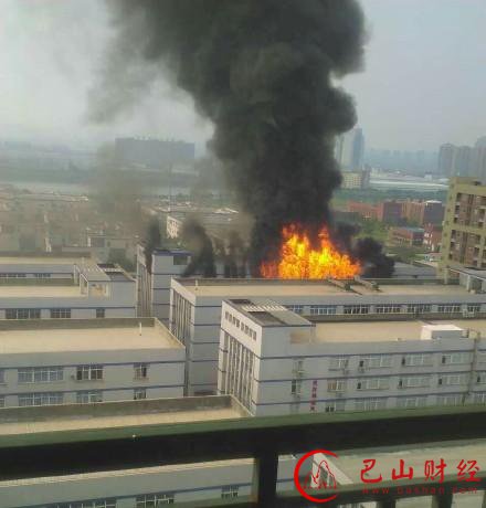 化工厂,武汉,仓库,起火