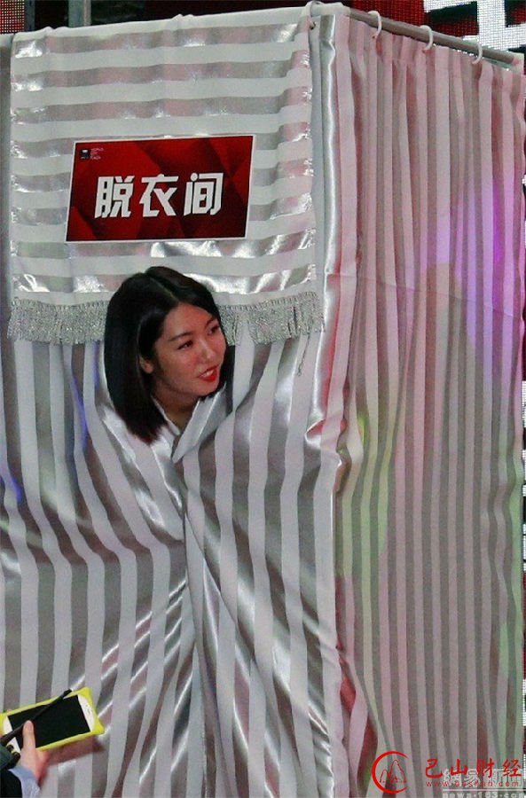 商场,脱光,免单,美女,抢购