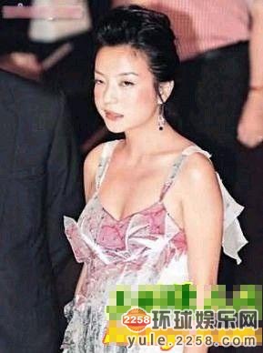 抓拍,女星,意外,脱衣,瞬间