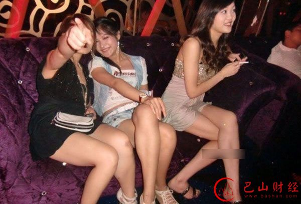 大学生吧女,自曝,挣钱,上床
