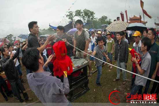 海南,民俗,钢钎穿腮